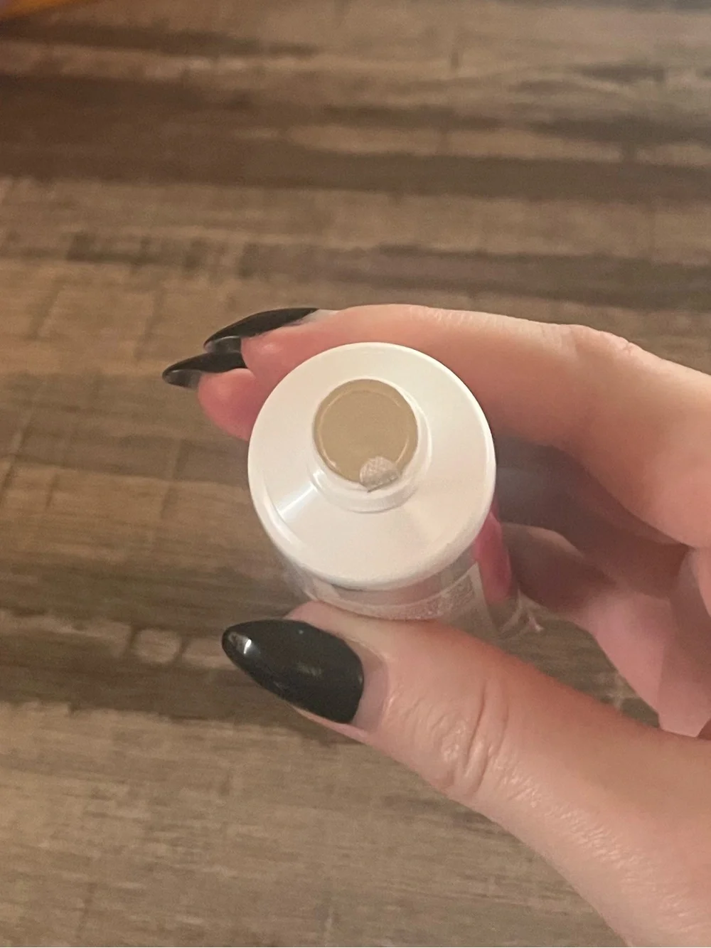 First Aid Beauty - Coconut Skin Smoothie Priming Moisturizer - Picture 3 of 10